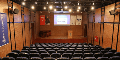جامعة إيشك