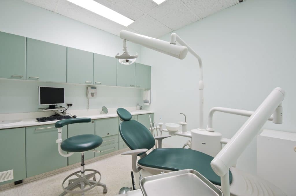 طب الأسنان