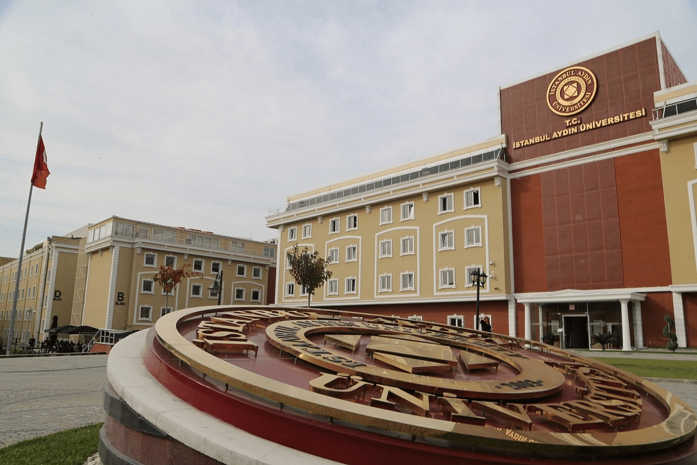 جامعة أيدن إسطنبول الخاصة