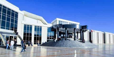 جامعة الشرق الأدنى