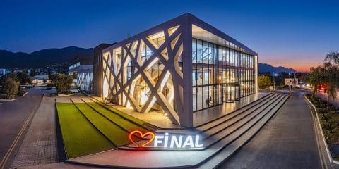 جامعة -فاينال -الدولية