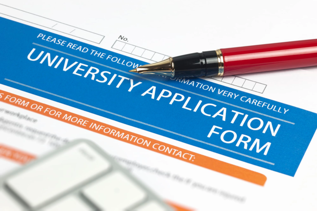 ما هي المستندات المطلوبة وخطوات التقديم للجامعات التركية 2025؟
