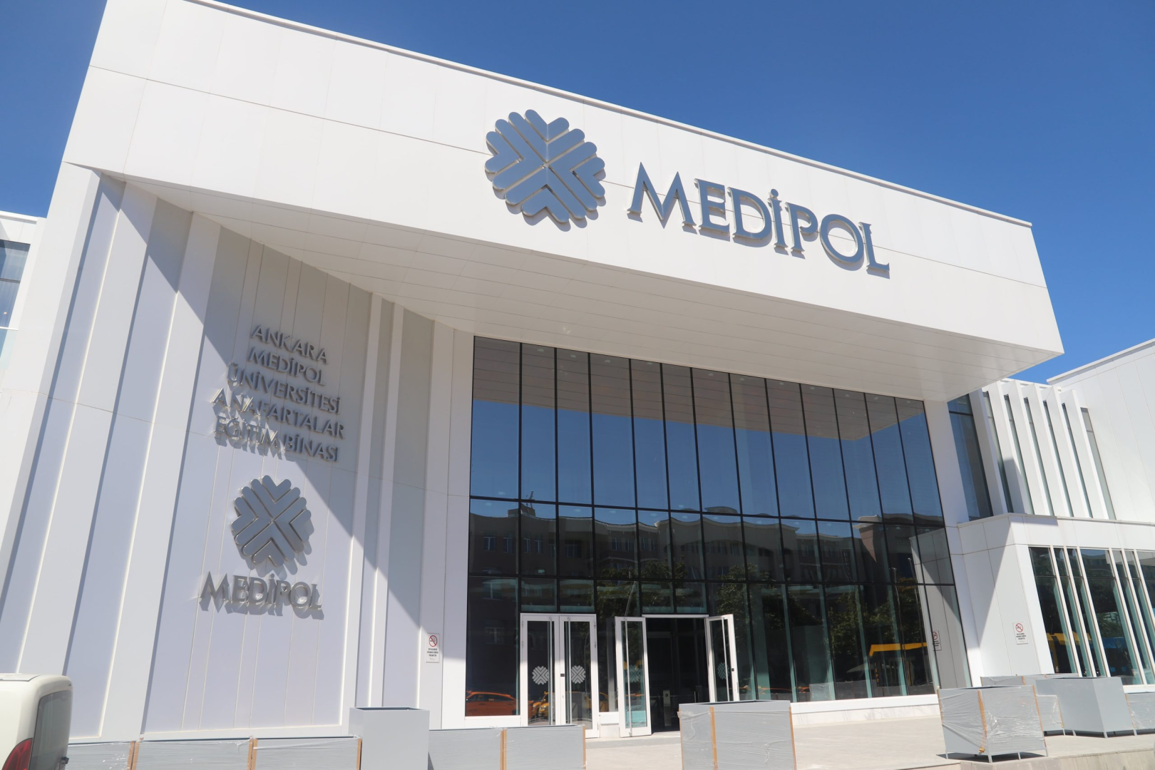 Ankara Medipol University fees